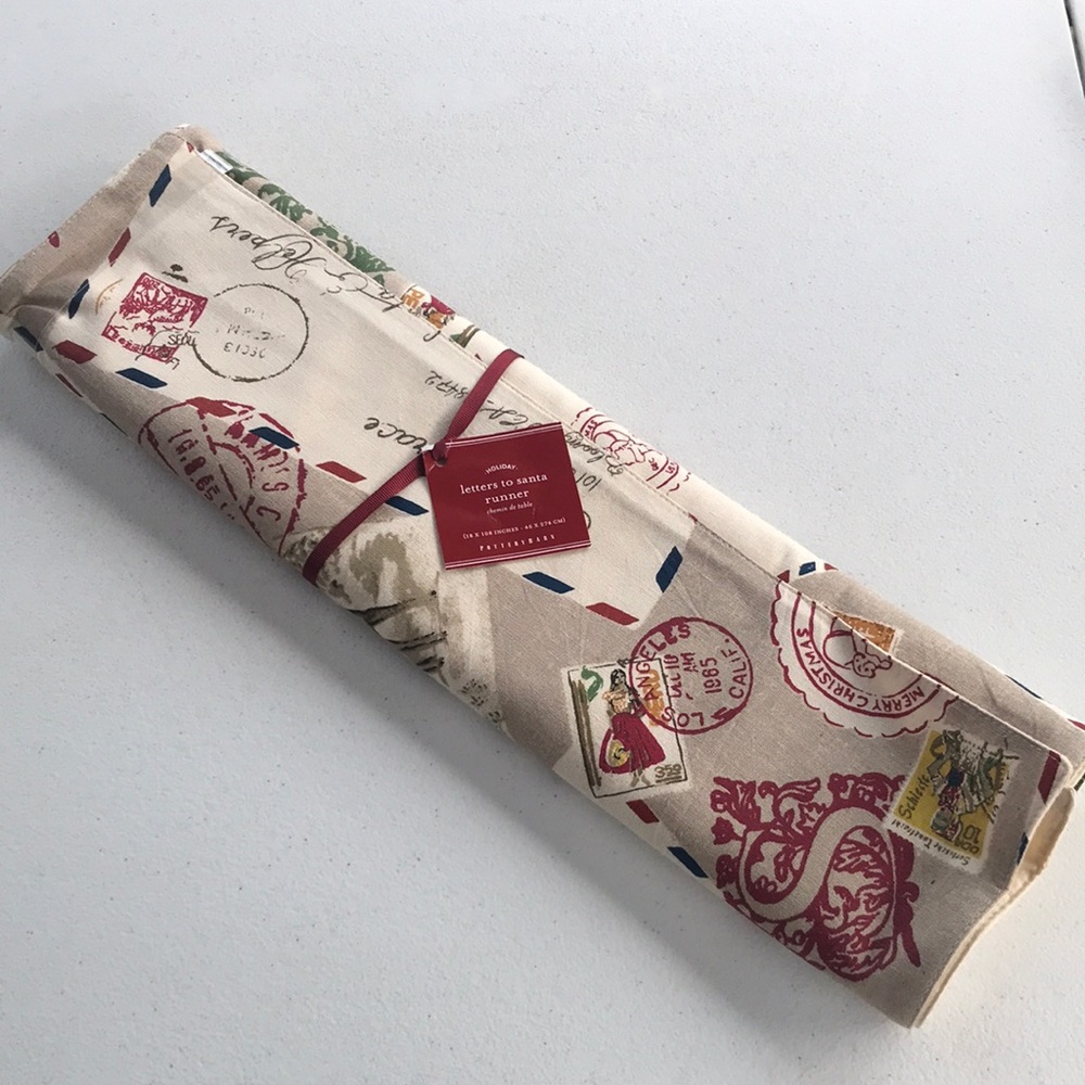 Pottery barn letters to Santa 🎅🏻 table runner - Picture 1 of 6